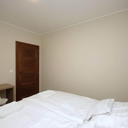 Mosoly Deluxe Apartman Gyula Bagian luar foto